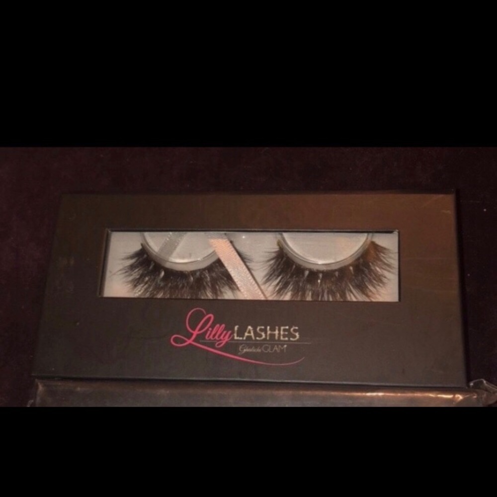 Lashes